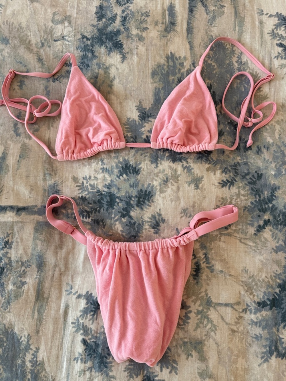 WeWoreWhat Pink Triangle Bikini Set